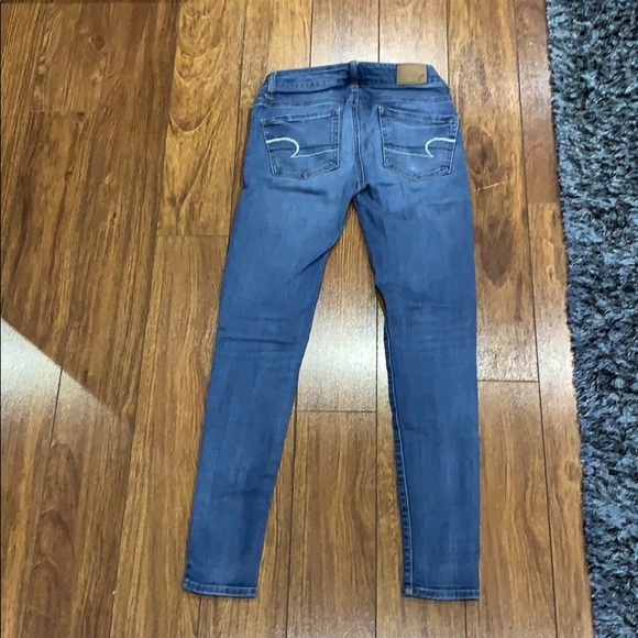 ✨ 3/$30  American Eagle skinny jeans - Picture 3 of 6